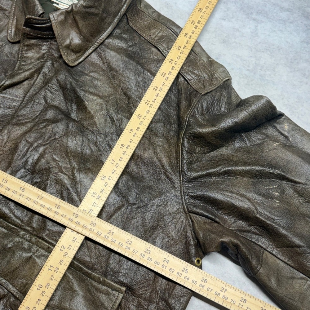 VTG LL Bean A2 Flight Jacket Mens Size L Brown Distressed Leather Bomber Jacket - Picture 8 of 11